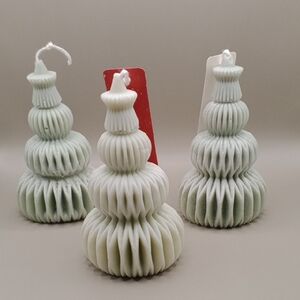 Elegant White Holiday Tree Candles